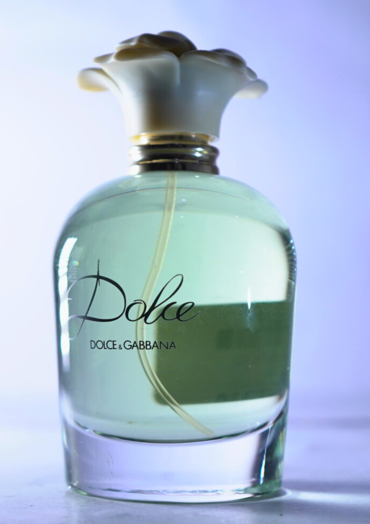 Dolce – A Timeless Blend of Elegance & Freshness