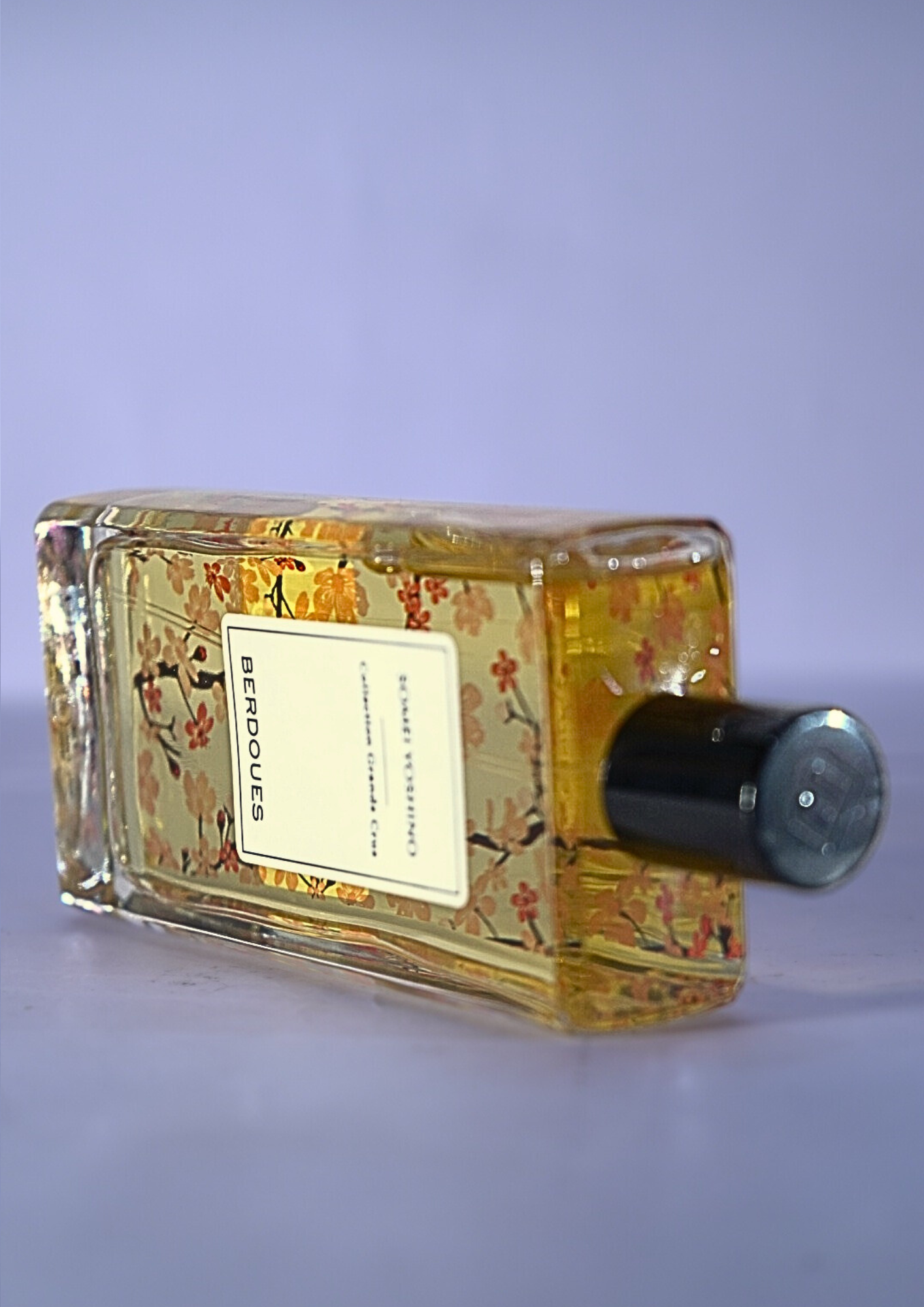 Somei Yoshino Eau de Parfum – A Delicate & Harmonious Floral Perfume
